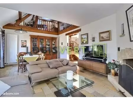 maison 7 pièces 167 m²
