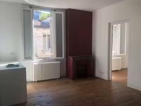 location appartement 3 pièces à bordeaux (33000) : à louer 3 pièces / 64m² bordeaux