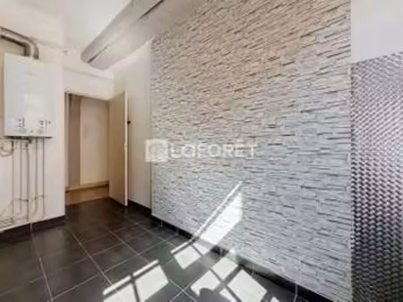location appartement 3 pièces à elbeuf (76500) : à louer 3 pièces / 77m² elbeuf