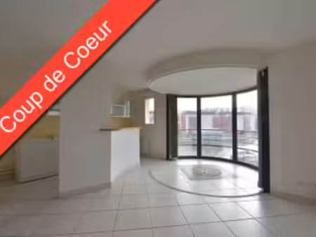 location appartement 4 pièces au mans (72000) : à louer 4 pièces / 85m² le mans