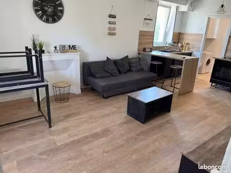 t2 meublé et rénové – 42 m² – proche gare & centre-ville avec parking