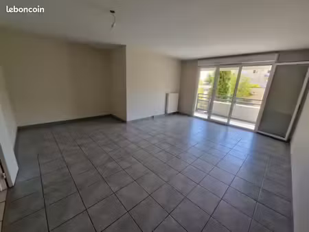 appartement 3 pièces 79 m²