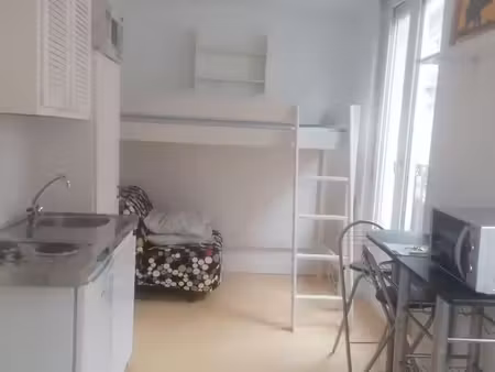 loue studio meublé