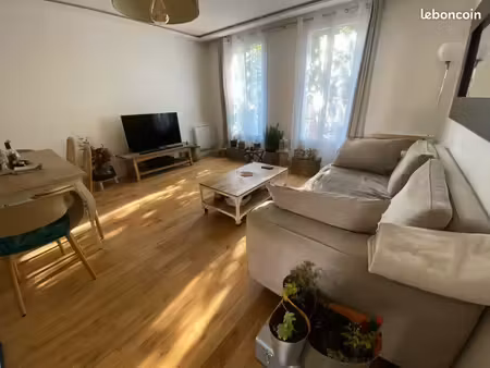 appartement 3 pièces 65m2