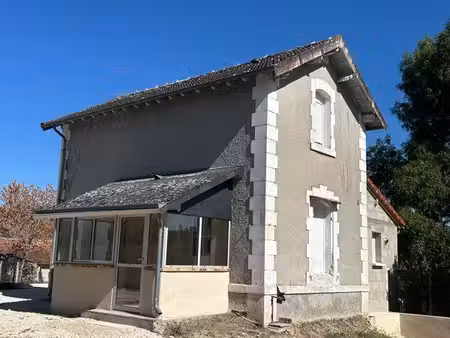 loue maison garde-barrière rénovée sur vendœuvres (36)