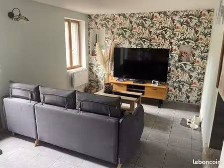 location maison de village 60m2