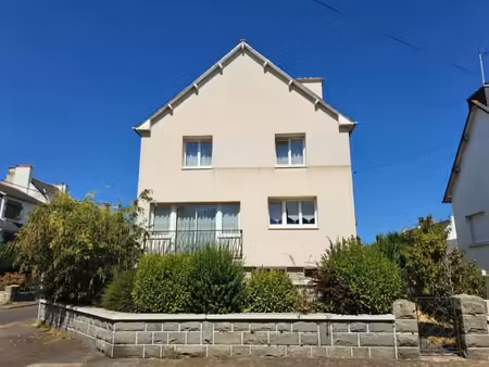 maison saint brieuc 8 pièce(s) 179 m2