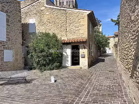maison de village cornillon confoux 4 pièce(s) 75 m2 + piècee 15m² à aménager et cours