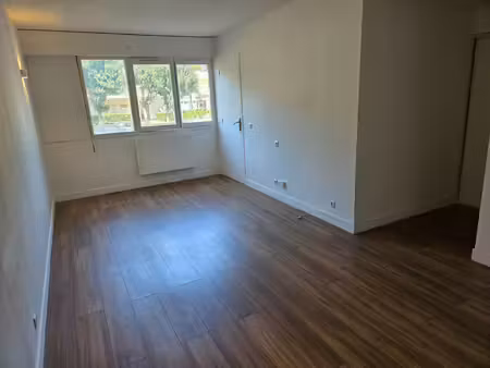 appartement longjumeau 2 pièce(s) 33 m2