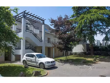 appartement t1 bis avec balcon et garage