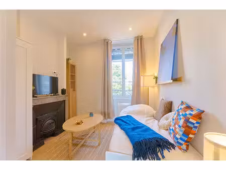 studio meuble