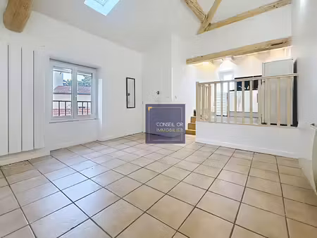 location appartement 2 pièces 36 m² à oullins-pierre-bénite (69600)