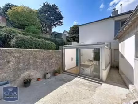 location appartement 2 pièces meublé à auray centre ville historique (56400) : à louer 2 p