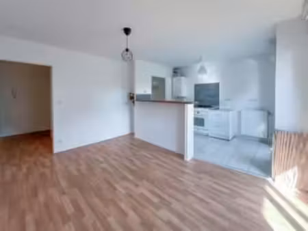 location appartement 2 pièces à pacé (35740) : à louer 2 pièces / 41m² pacé