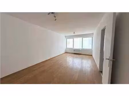 comfortabel 2-slaapkamerappartement met xyz te huur in z...