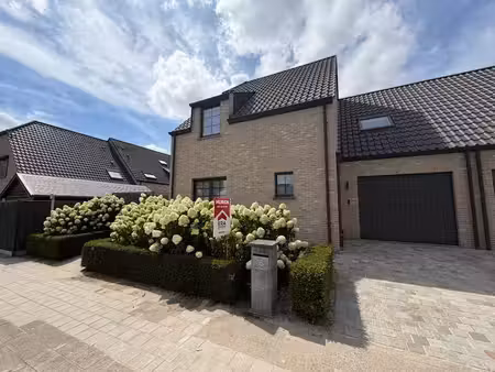 maison à louer à assebroek € 1.200 (lqy6e) - era domus (roeselare) | zimmo
