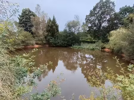 maison ossature bois à finir de rénover avec pièce d 'eau