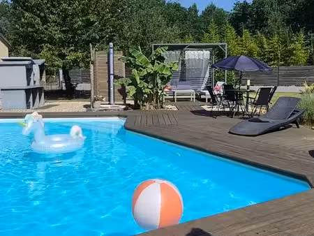 de nouveau disponible – maison avec piscine  grand terrain et environnement privilégié