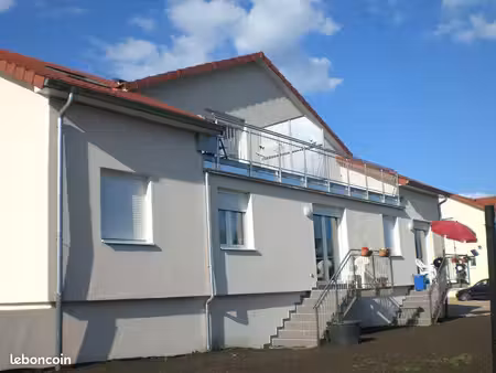f4 avec balcon  etzling