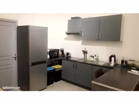 studio 1 pièce 30 m²