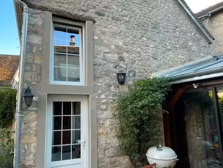 appartement duplex  27m2 dans cours commune