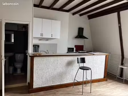 t2 en cours de rénovation saint maurice