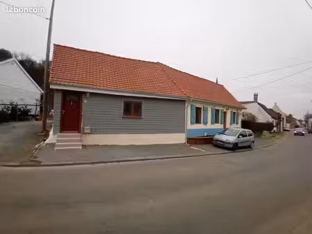 maison mitoyenne a louer