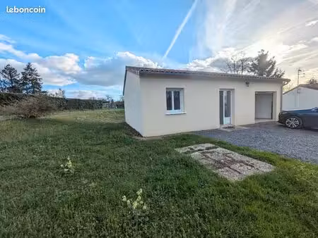 petite maison individuelle  3 pièces. l'isle jourdain (86150)