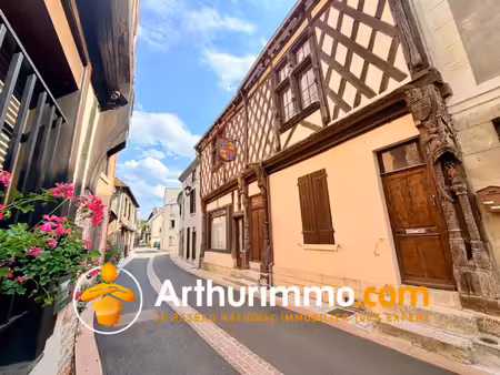 a vendre la maison dite du bailli  un fragment de l'histoire d'aubigny sur nère