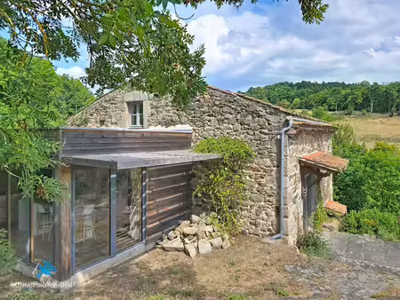 maison de caractère - 220 m²- 6 pièces - terrain de 1390 m²