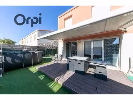 villa t4 dans résidence sécurisée