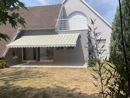 nordheim - maison d’architecte aux volumes remarquables 310m2 avec appartement...