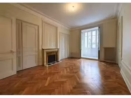 location bureaux 160 m²