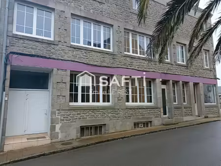 location commerce 4 pièces à plomodiern (29550)