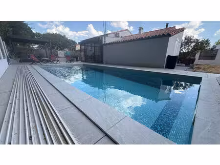 vente maison 7 pièces  145.00m²  la roche