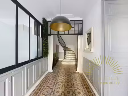 maison de caratère de 310 m2 avec 14 pièces à 10 mn des plages