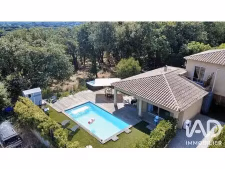 maison traditionnelle à grimaud (83310)
