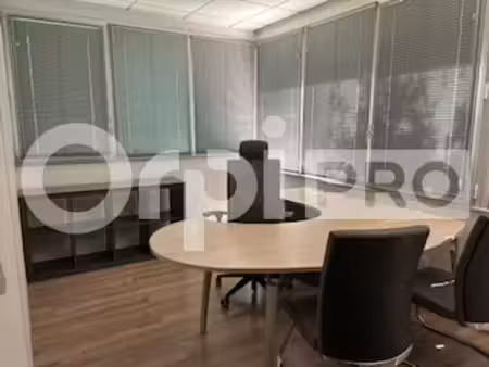 vente bureaux 114 m²