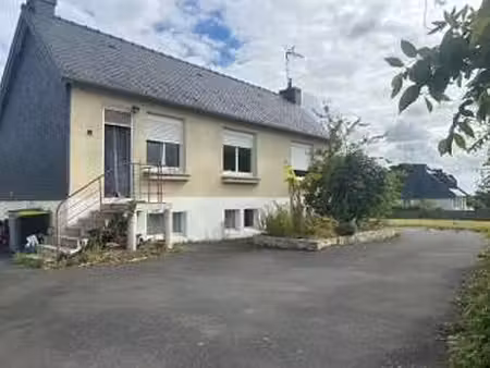 vente maison à pommerit-le-vicomte (22200) : à vendre / 143m² pommerit-le-vicomte
