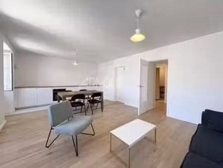 location appartement 2 pièces meublé à nantes (44000) : à louer 2 pièces meublé / 45m² nan