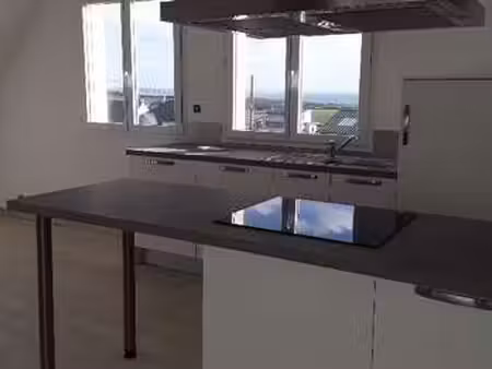 location appartement 3 pièces bord de mer à plougonvelin (29217) : à louer 3 pièces bord d