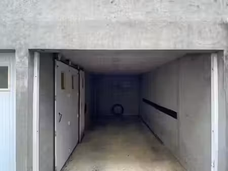 vente parking 13 m² à landerneau (29800)  12 500 €