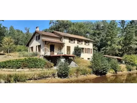propriété de 230 m² à saint-cyr