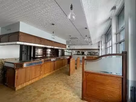 location commerce reims 51100 105m²