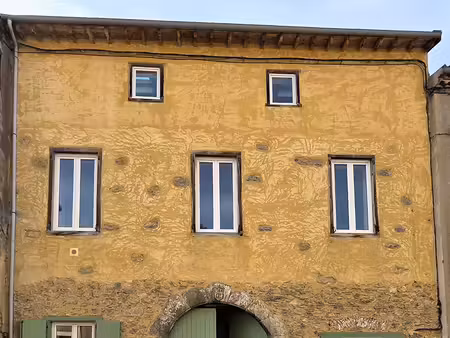 maison de caractère de m2 piscine chauffée roquefeuil (11)
