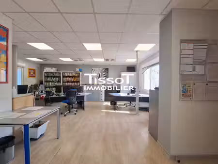 achat local professionnel 79m² nimes 30900