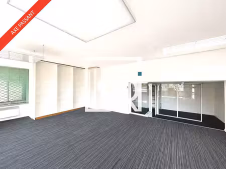 achat local professionnel 147m² chamalieres 63400