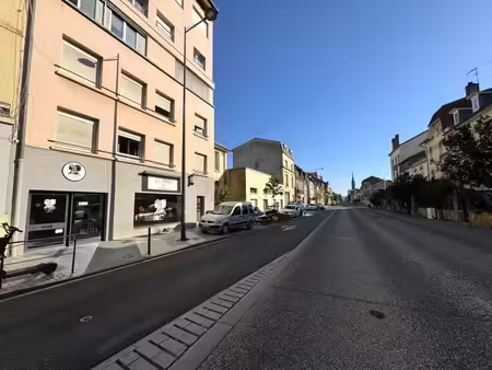 à louer local commercial 135 m² – 1 370 € |nancy