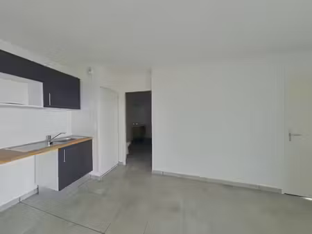 location appartement 2 pièces 42m² bruguieres 31150