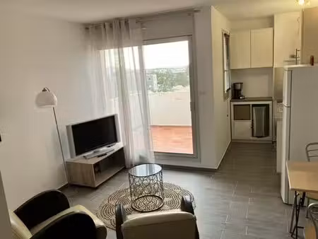 location appartement 2 pièces 25m² sete 34200